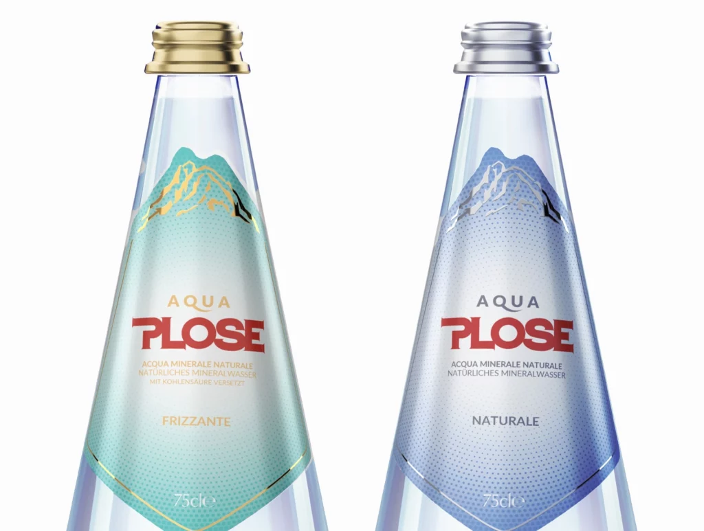 Die Plose Quelle AG setzt mit den neu gestalteten Glasflaschen und Etiketten der Aqua Plose Gourmet Linie neue Maßstäbe hinsichtlich Design, Funktionalität und Nachhaltigkeit. © Aqua-Plose
